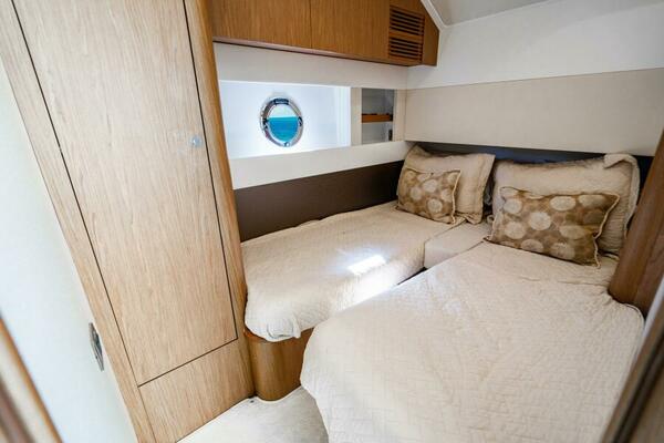 49ft Beneteau Yacht For Sale