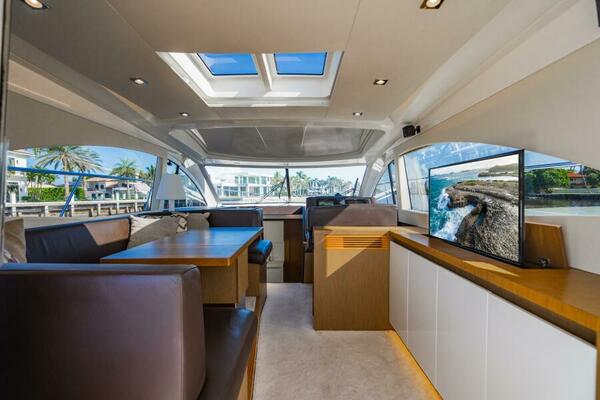 49ft Beneteau Yacht For Sale