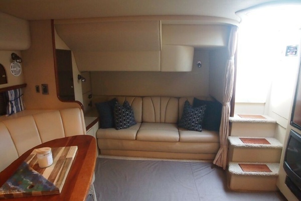 35ft Cruisers Yachts Yacht For Sale