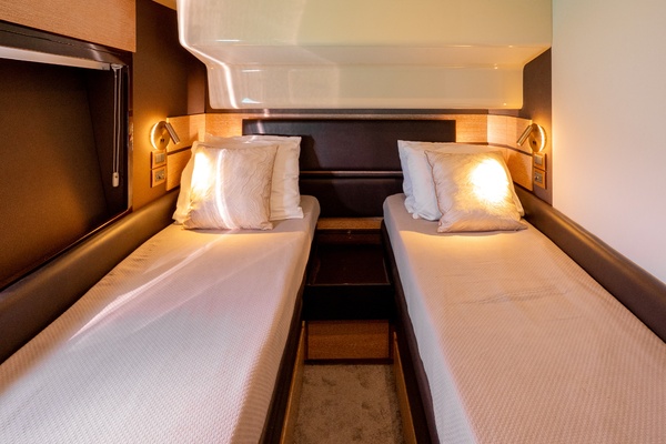 GOLDEN SUN 58ft Azimut Yacht For Sale