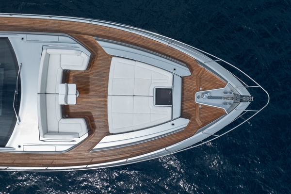 83ft Pershing Yacht For Sale