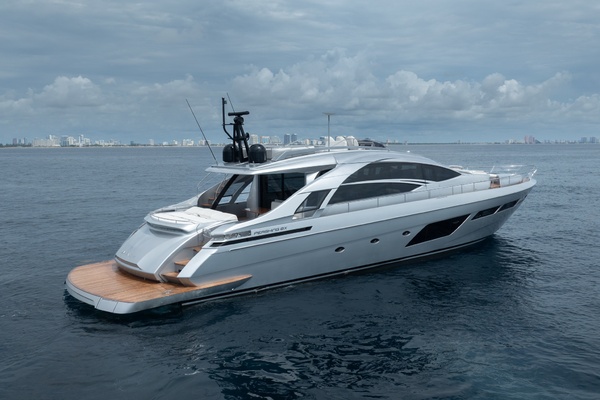 83ft Pershing Yacht For Sale