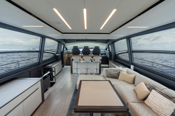 83ft Pershing Yacht For Sale