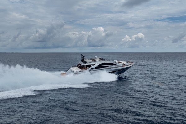 83ft Pershing Yacht For Sale