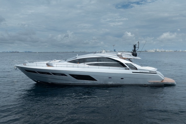 2020 Pershing 80
