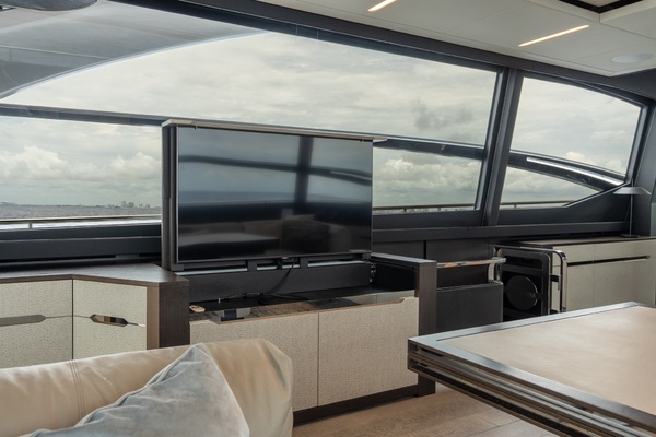 83ft Pershing Yacht For Sale