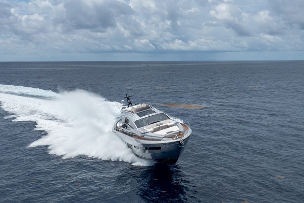 83ft Pershing Yacht For Sale