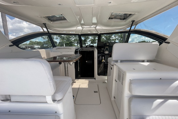 2004 Tiara 3800 Open helmdeck