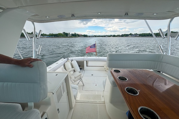 2004 Tiara 3800 Open aftdeck