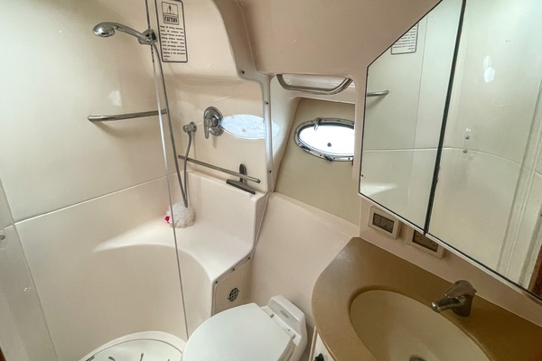 2004 Tiara 3800 Open head, shower and basin