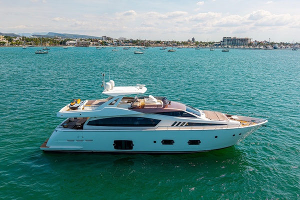 PAPAITO 80ft Ferretti Yachts Yacht For Sale