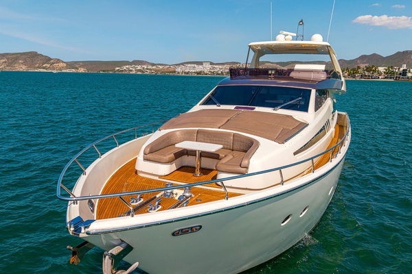 PAPAITO 80ft Ferretti Yachts Yacht For Sale