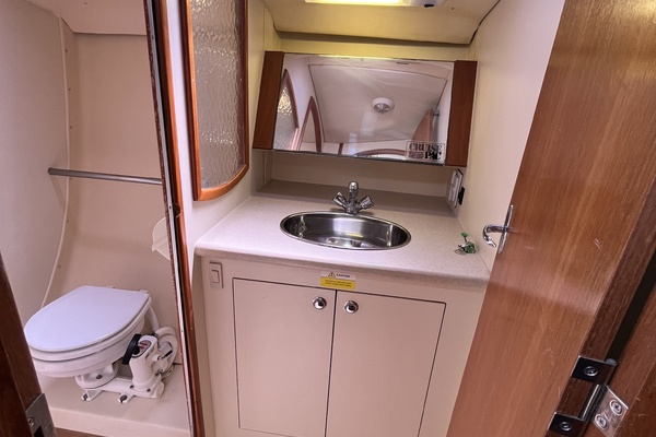 Laura Marie 36ft Hunter Yacht For Sale
