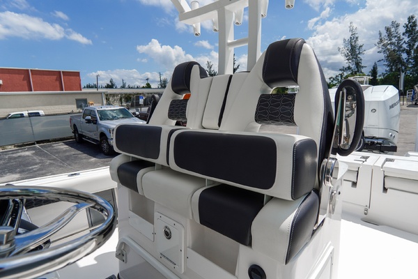 31ft Tidewater Yacht For Sale
