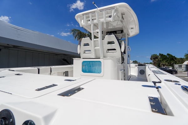 31ft Tidewater Yacht For Sale