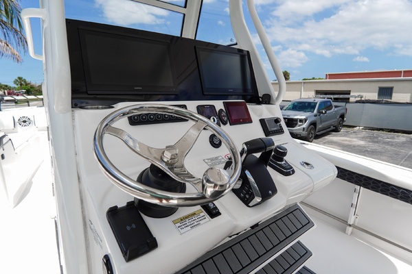 31ft Tidewater Yacht For Sale