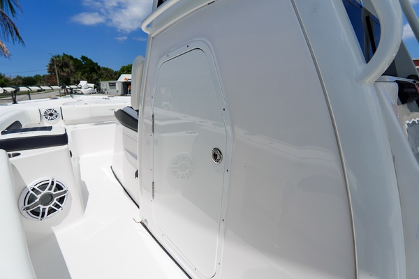 31ft Tidewater Yacht For Sale