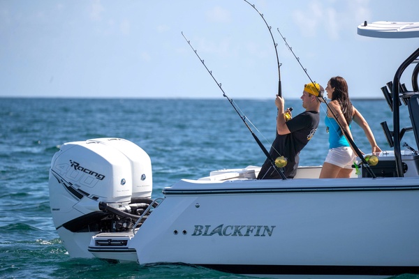 33ft Blackfin Yacht For Sale