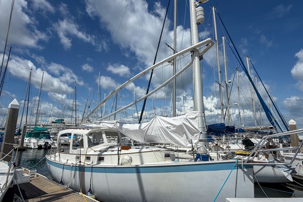 Kahuna 30ft Nonsuch Yacht For Sale