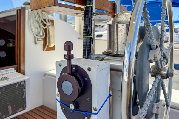 Kahuna 30ft Nonsuch Yacht For Sale