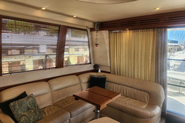 Moonstruck 53ft Carver Yacht For Sale