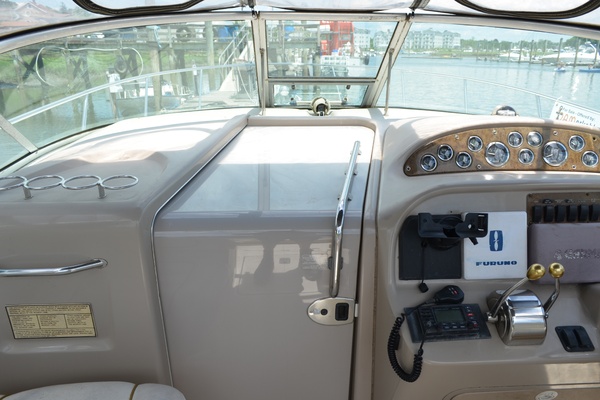 OHANA 29ft Sea Ray Yacht For Sale