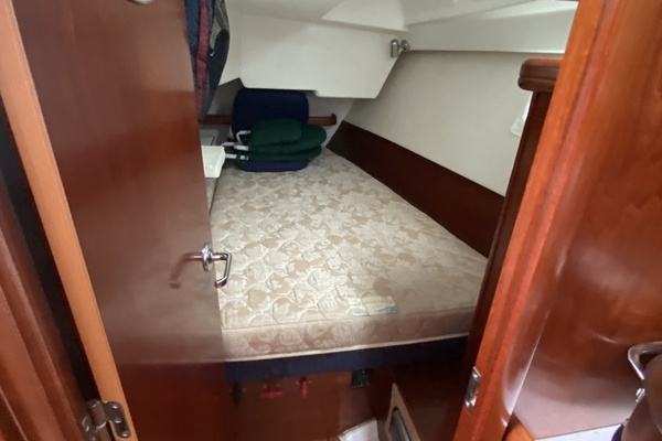 Excalibur 37ft Beneteau Yacht For Sale