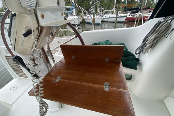 Excalibur 37ft Beneteau Yacht For Sale