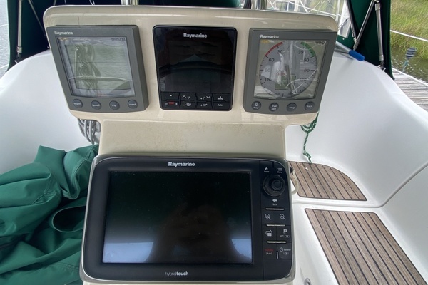 Excalibur 37ft Beneteau Yacht For Sale