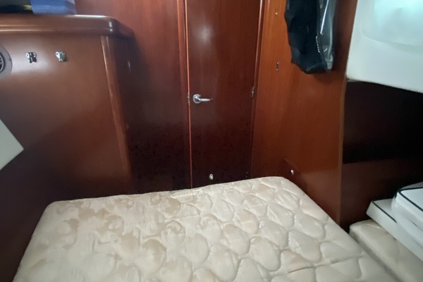Excalibur 37ft Beneteau Yacht For Sale