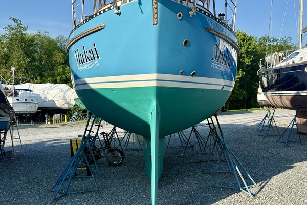 Makai 42ft Tayana Yacht For Sale
