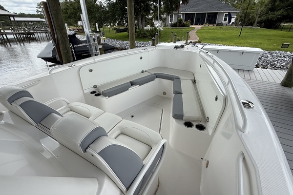 29ft Everglades Yacht For Sale