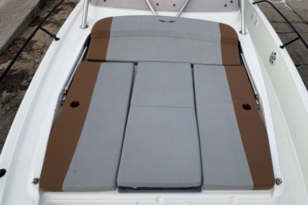 2023 Beneteau 29