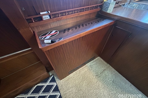 RoBoat 42ft Hatteras Yacht For Sale