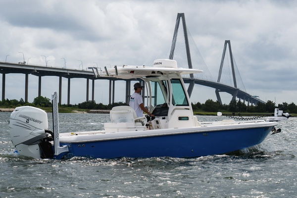 25ft Everglades Yacht For Sale