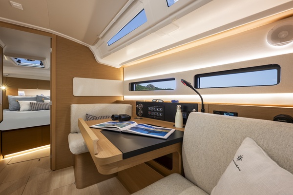 41ft Jeanneau Yacht For Sale