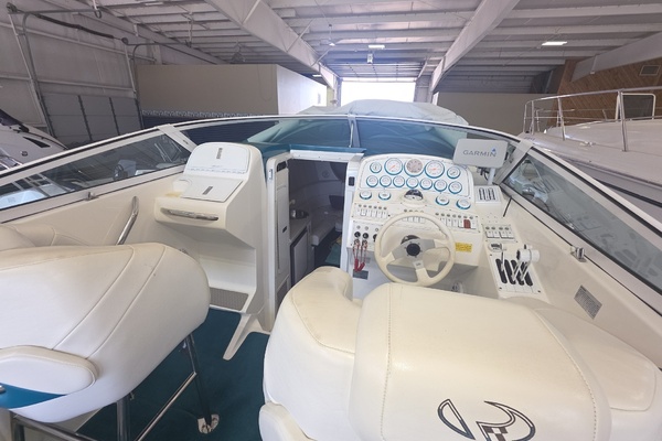 38ft Powerquest Yacht For Sale