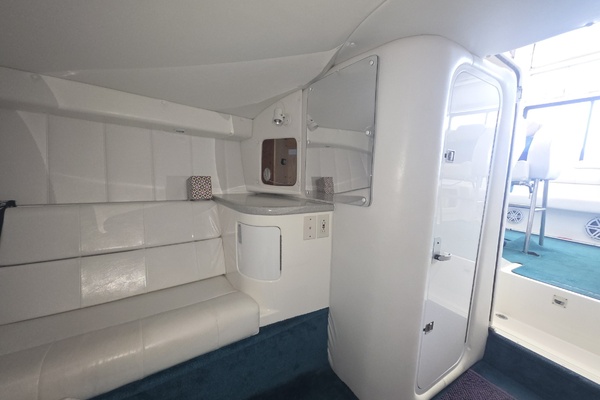 38ft Powerquest Yacht For Sale