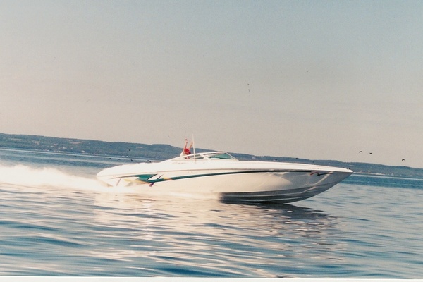 38ft Powerquest Yacht For Sale