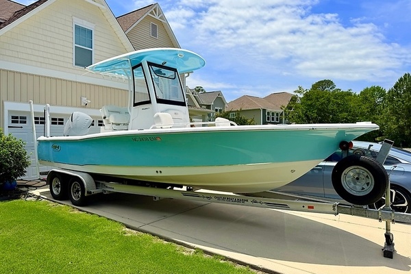 25ft Sea Hunt Yacht For Sale