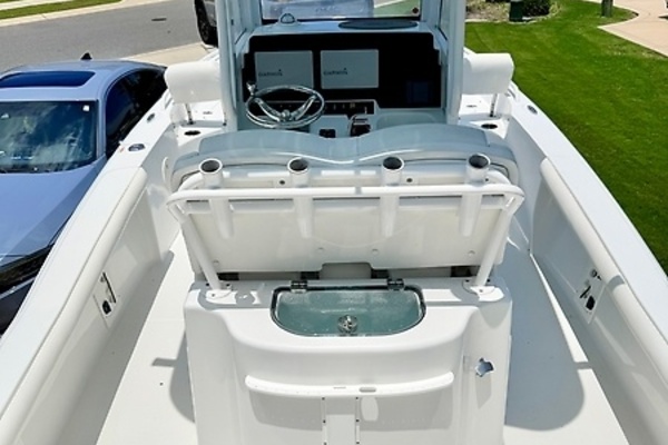 25ft Sea Hunt Yacht For Sale