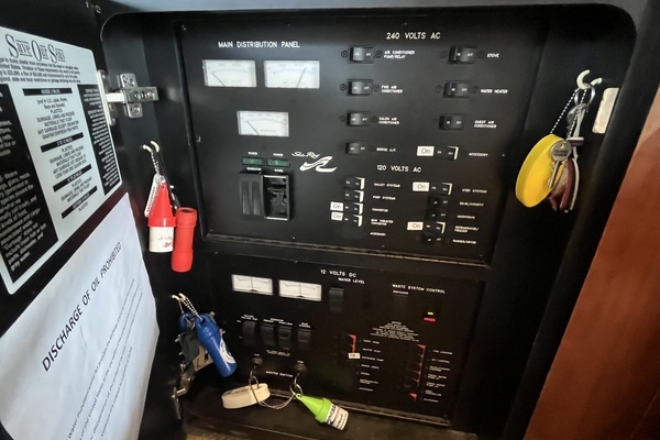 2003 Sea Ray 48