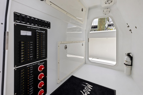 42ft Freeman Yacht For Sale