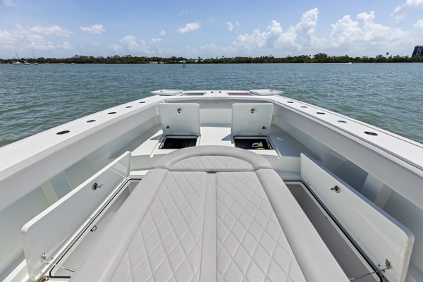 42ft Freeman Yacht For Sale