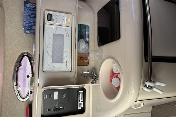 27ft Sea Ray Yacht For Sale
