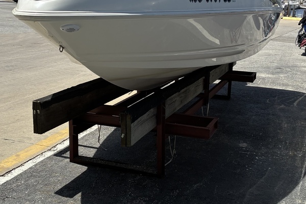 20ft Larson Yacht For Sale