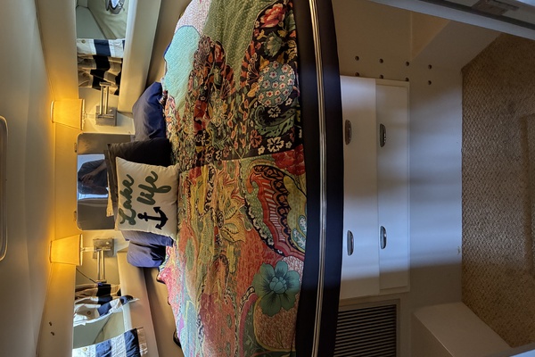 43ft Wellcraft Yacht For Sale