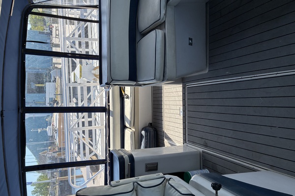 43ft Wellcraft Yacht For Sale