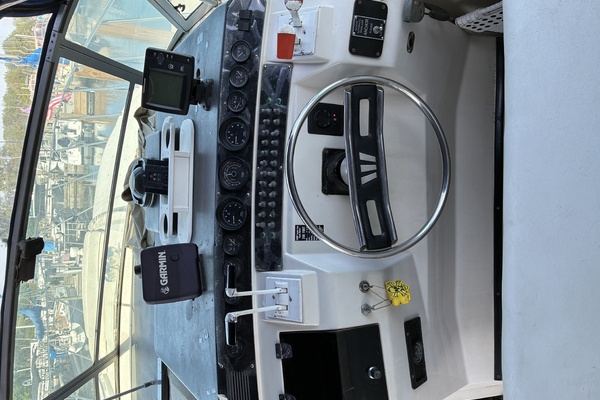 43ft Wellcraft Yacht For Sale