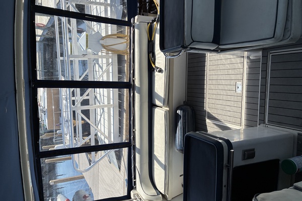 43ft Wellcraft Yacht For Sale